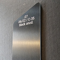 Schwarz Matt Eloxiert